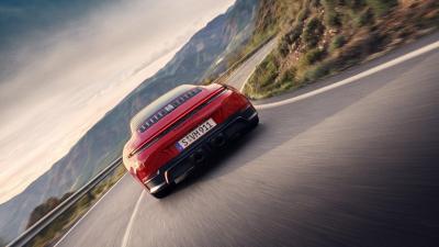 განახლებული Porsche 911 Carrera GTS-სა და 911...
