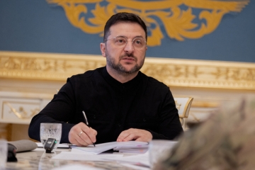 "ახლა თავად პუტინი ამბობს, რომ როგორც იქნა რეალური შეხვედრებისთვის მზად არის, ჩვენ მას ცოტა ვუბიძგეთ კიდეც"