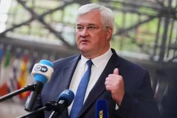 "ნუ იყიდით მოპარულ უკრაინულ მარცვლეულს. ნუ გახდებით ამ დანაშაულის თანამონაწილე"
