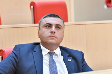 "ჩვენ დაველოდებით ობიექტური მედიასაშუალებების მიერ შემოთავაზებულ პლატფორმებს"