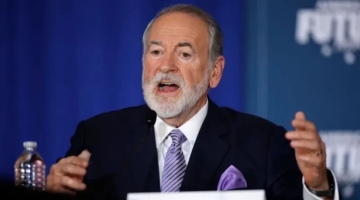 „თუ ირანელი ხალხი 46 წელზე მეტი ხნის სიძულვილით სავსე და არაკომპეტენტური მმართველობის დასრულებას გადაწყვეტს..."