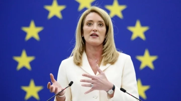 "ირანელების არცერთმა ახალმა თაობამ არ უნდა მიიღოს მემკვიდრეობად შიში დაბადებიდანვე. ირანი თავისუფალი უნდა იყოს“