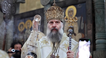 "გთხოვთ ილოცოთ ჩემთვის..."