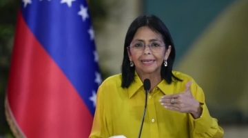 "საკმარისია ვაშინგტონის ბრძანებები ვენესუელელი პოლიტიკოსების მიმართ..."