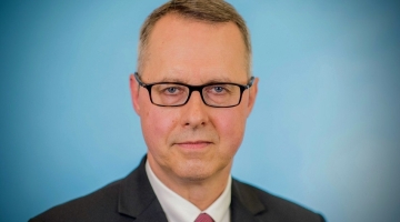 "განადგურდა არასამთავრობო ორგანიზაციები, დემონსტრანტების უფლებები ირღვევა, პოლიტიკური პარტიები ნადგურდება"