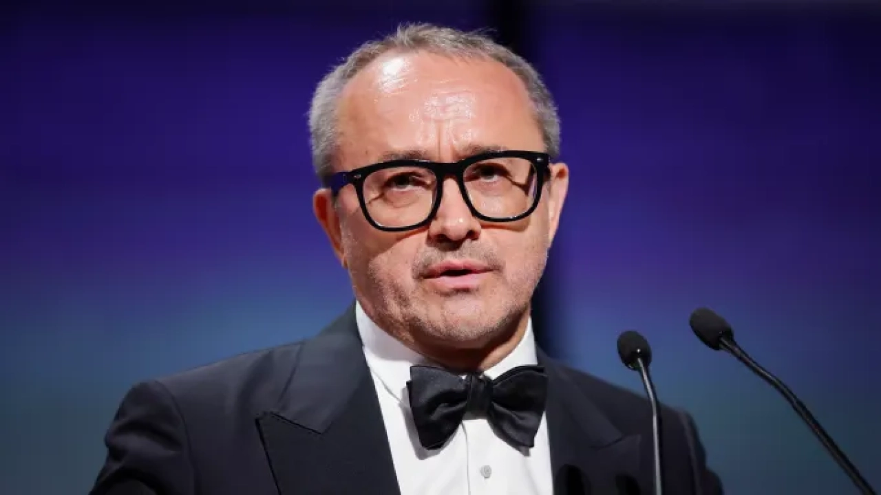 "დაასრულეთ უკვე ეს სასაკლაო. მთელი მსოფლიო ელოდება ამას“
