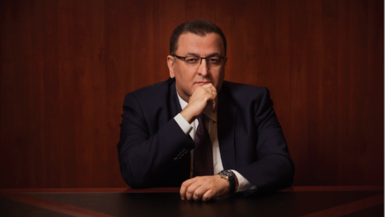 "ის რაც საზმაუს ეთერში მოხდა ერის დიაგნოზია და ვერ დანახვა დანახვამდე არ დადის. რამდენჯერ არ ვუყურებ, რაღაც საშინელების თქმა მინდა..."