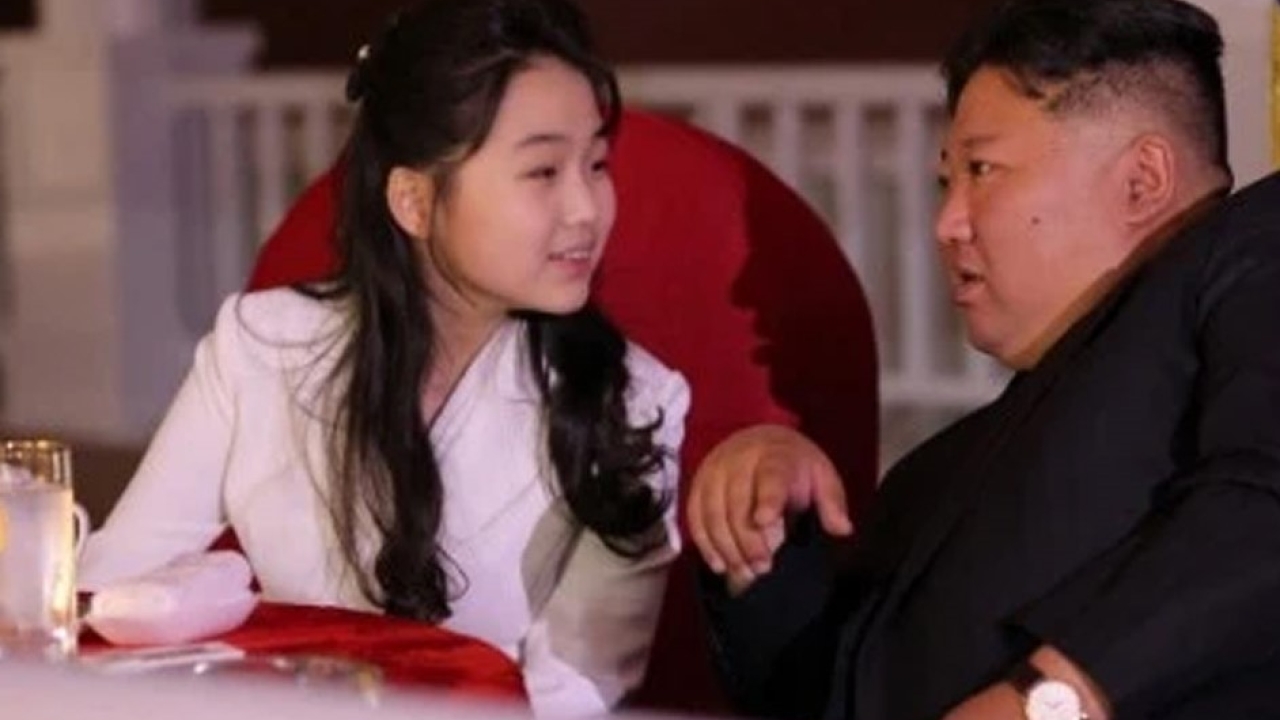 ჩრდილოეთ კორეის ლიდერმა, კიმ ჩენ ინმა, თავისი 13 წლის ქალიშვილი, კიმ ჯუ-აე, ქვეყნის ბირთვული ძალების ზედამხედველად დანიშნა