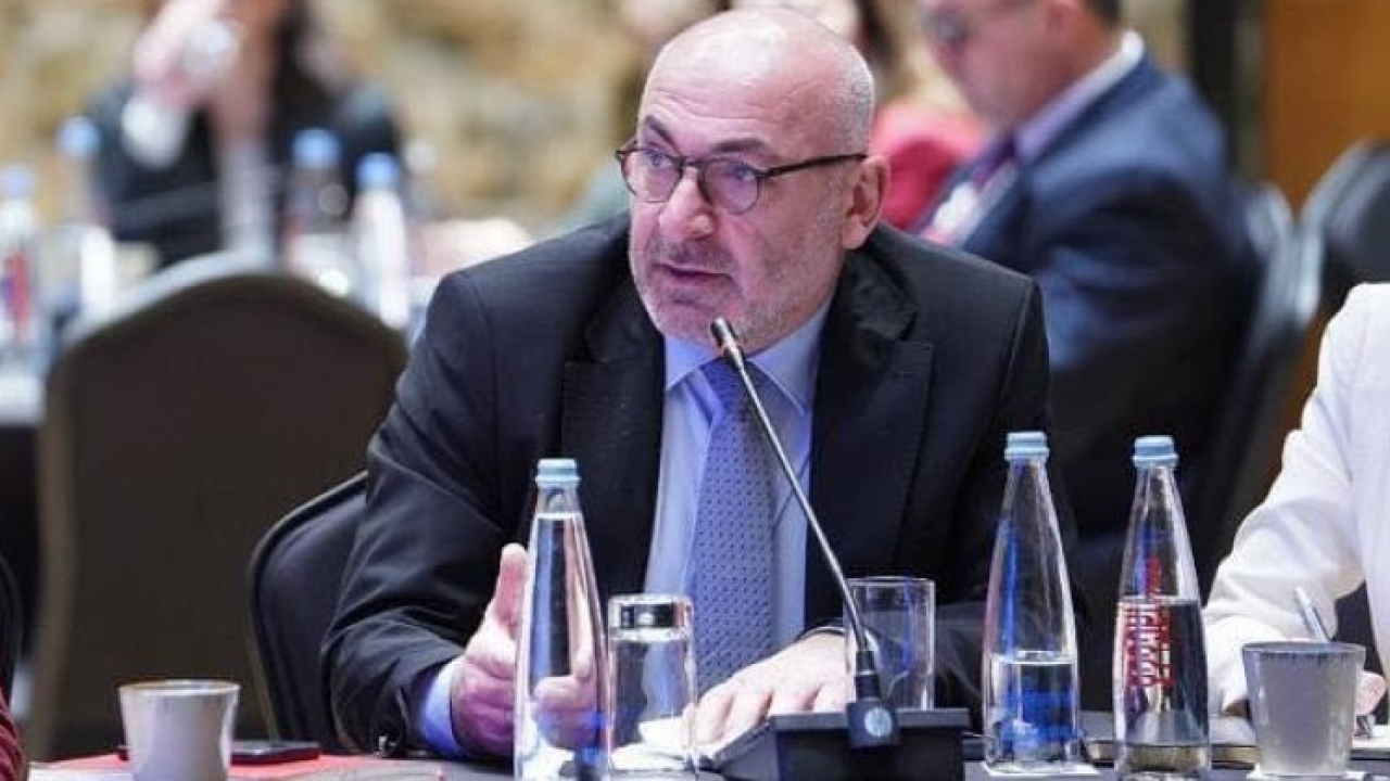 "აუტანელი, ვერგასაძლები ხდება შენს გარშემო ვითარება" - საქართველოს ყოფილი ელჩი საფრანგეთში