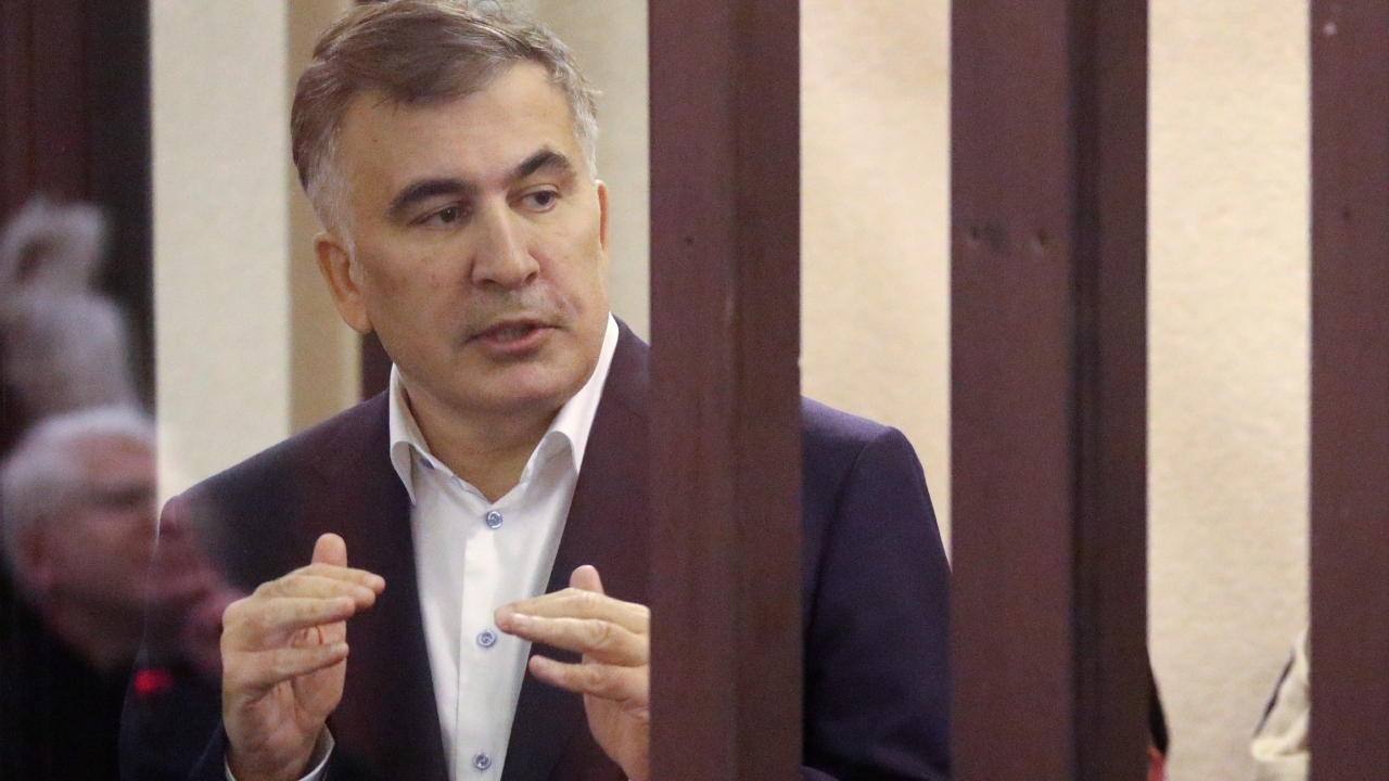 „ჩემი ახალი „სასჯელებით“ მოსკოვი სიგნალს უგზავნის ჩემს მეგობარს, პრეზიდენტ მაია სანდუს“ - სააკაშვილი