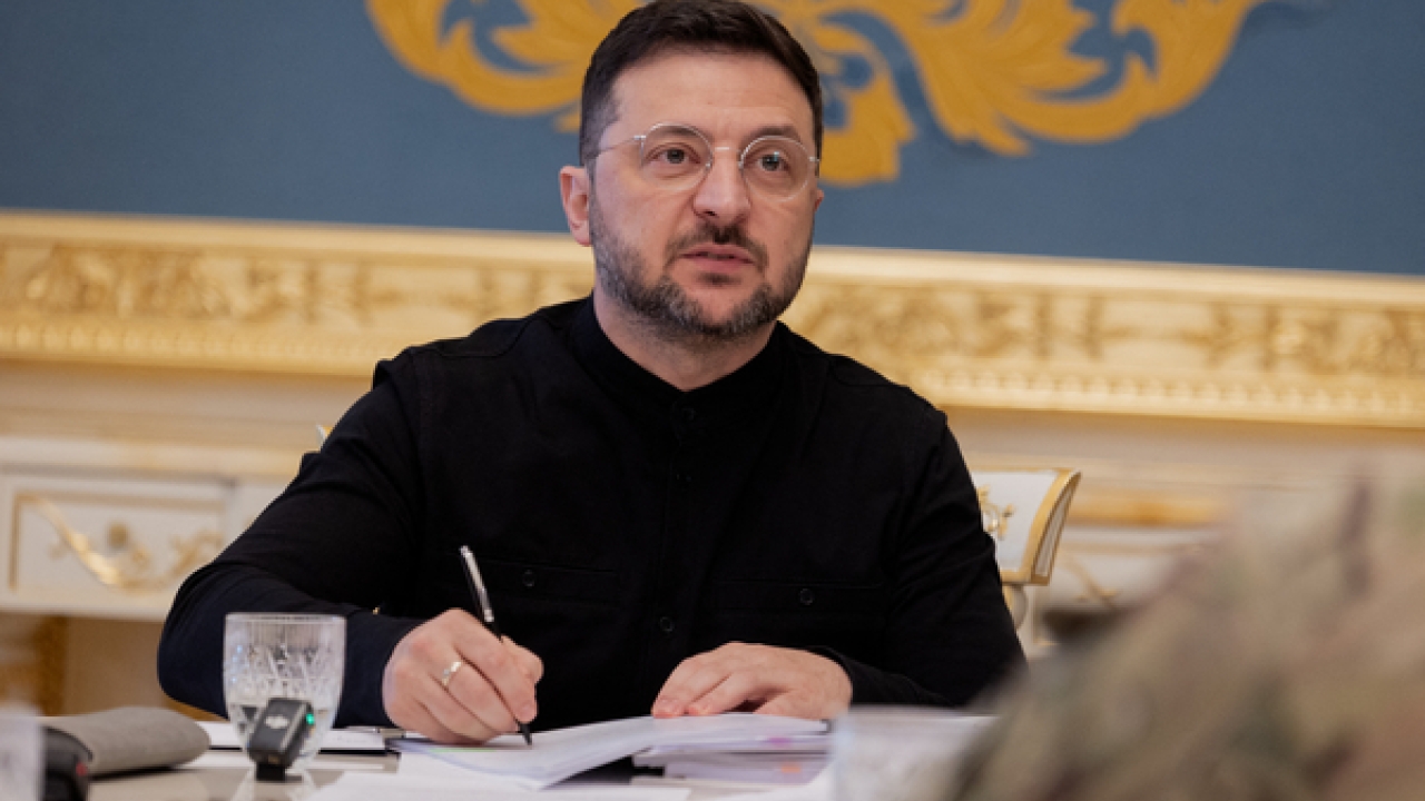 "ახლა თავად პუტინი ამბობს, რომ როგორც იქნა რეალური შეხვედრებისთვის მზად არის, ჩვენ მას ცოტა ვუბიძგეთ კიდეც"