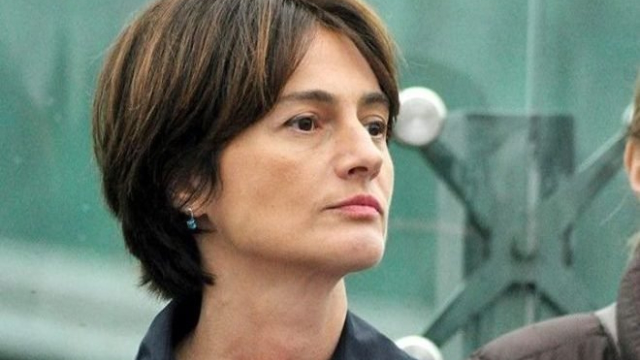 "10 დღე გავიდა და მოძალადე ჯერ ისევ არ არის დაკავებული, რადგან პოლიციას არ სცალია და მშვიდობიანი აქციის მონაწილეებს დასდევს"