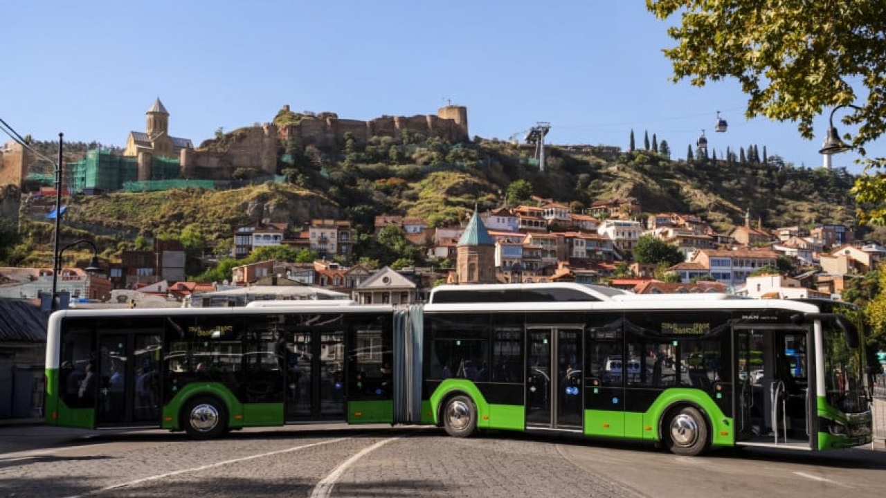 თბილისის ავტოპარკის განვითარების პროექტი - „თეგეტამ“ დედაქალაქს MAN-ის 200 ერთეული ავტობუსი მიაწოდა