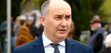 რას წერს ჯუანშერ ბურჭულაძე ციხიდან?