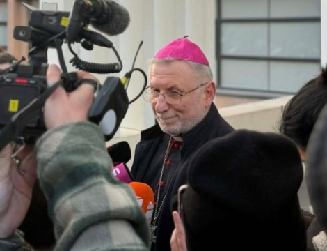 "მოვუწოდებ კათოლიკე მორწმუნეებს, მართლმადიდებელ ძმებთან ერთად, ილოცონ"