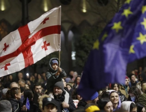 "28 ნოემბერს, საღამოს 19:00 საათზე, ვიკრიბებით თბილისის სახელმწიფო უნივერსიტეტთან"