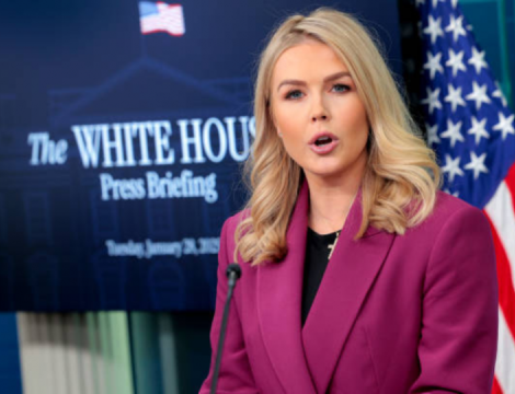 "პრეზიდენტ ტრამპისთვის მაგიდაზე რჩება ყველა შესაძლო ვარიანტი"