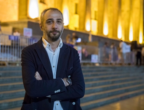 "თუ თქვენ ექიმი ხართ და „წითელ ჯვარში“ მუშაობთ ან წარსულში გიმუშავიათ, შესაძლოა 8 წლის ვადით პოლიტიკური პარტიის წევრობა აგეკრძალოთ"