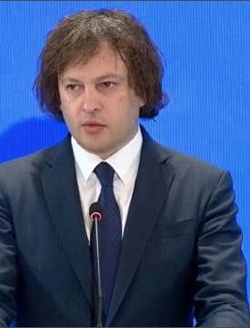 "მზად ვარ, დავჯდე და გავმართო დებატები ნებისმიერ თემასთან, მათ შორის განათლების საკითხთან დაკავშირებით"