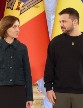 მაია სანდუმ ზელენსკის მშვიდობისა და თავისუფლების დაცვაში შეტანილი მნიშვნელოვანი წვლილისთვის მოლდოვის უმაღლესი სახელმწიფო ჯილდო გადასცა