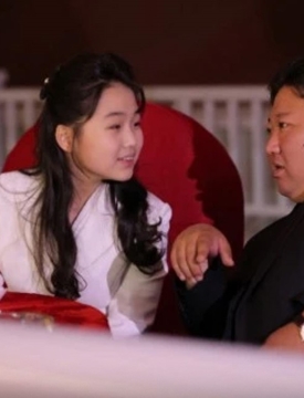 ჩრდილოეთ კორეის ლიდერმა, კიმ ჩენ ინმა, თავისი 13 წლის ქალიშვილი, კიმ ჯუ-აე, ქვეყნის ბირთვული ძალების ზედამხედველად დანიშნა