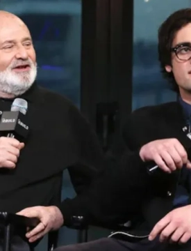 მშობლების მკვლელობის ბრალდებით დაკავებული რეჟისორის, რობ რაინერის შვილს სამუდამო პატიმრობა ან სიკვდილით დასჯა ემუქრება