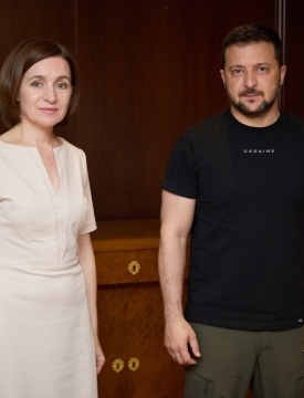"კარგი დღეა ჩვენი ევროპული ოჯახისთვის. ვოლოდიმირ ზელენსკი,  გილოცავთ"
