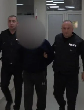 არასრულწლოვნის გაუპატიურებისთვის პოლიციამ 73 წლის მამაკაცი დააკავა - რა მოხდა კასპში?