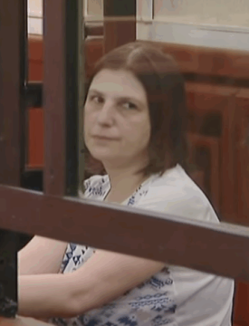 "ნინო დღეს მოიყვანეს ეტლით, სადაც იჯდა გაცრეცილი, გაშეშებული კისრით და ოთახში, სადაც უნდა მენახა, ძლივს ავიყვანეთ" - დათაშვილის მეუღლე