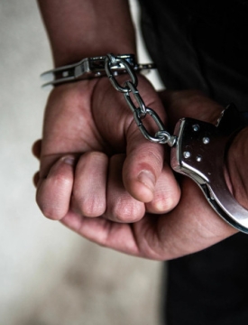 "პროსტიტუციისათვის ადგილის გადაცემის ბრალდებით 1975 წელს დაბადებული ხ.ჩ. დააკავეს"