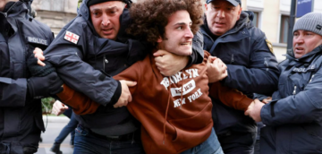 "მეგობრებო, ალბათ დიდი ხანი ვეღარ გნახავთ. მიყვარხართ და დროებით“