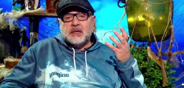 "უცნობს" ერთადერთ გზად მონარქიის აღდგენა მიაჩნია