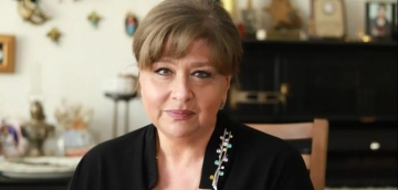 "ჩემი სიმღერა ვის რა ჯანდაბად უნდა, თუ მე მოქალაქე არ ვარ?"