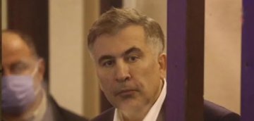 "ბოდიშის მოხდას ვინც ითხოვს სწორედ იმ ხალხმა უნდა მოუხადოს ბოდიში ნაციონალური მოძრაობის მრავალ ათას აქტივისტს"